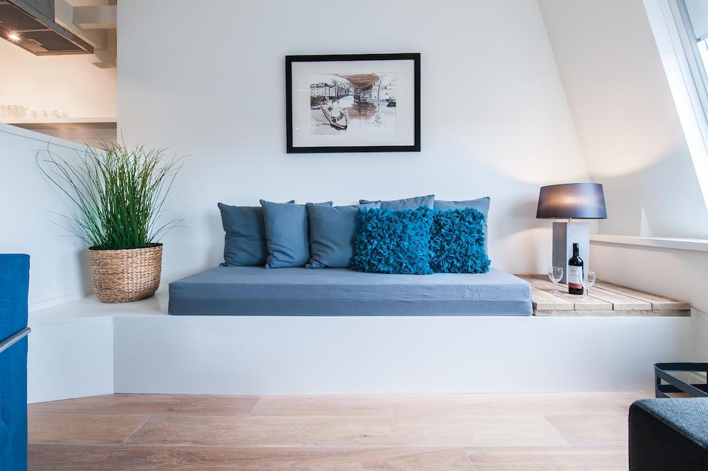 Short Stay Group Tropen Serviced Apartments Амстердам Стая снимка